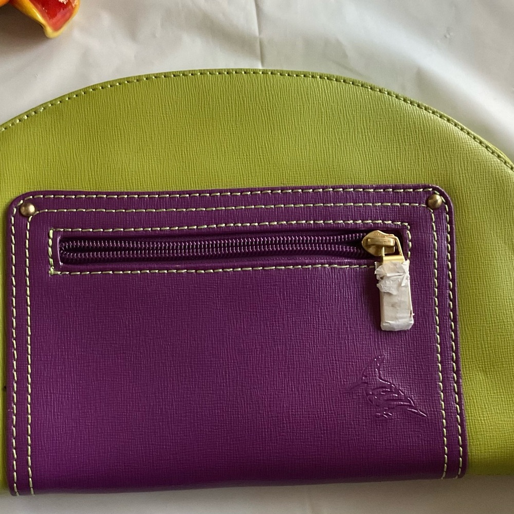 Oneoddbird Hoopoe Saffiano Leather Clutch in Green/Purple-NWT